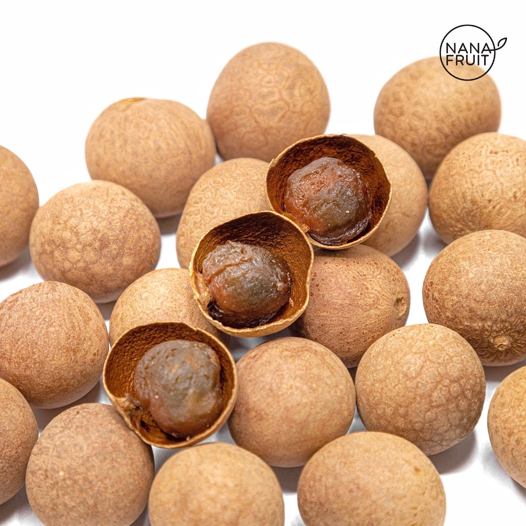 Nanafruit Premium Dried Longan – Naturally sweet, chewy, and aromatic dried longan, rich in antioxidants and essential nutrients, with no added sugar or preservatives.