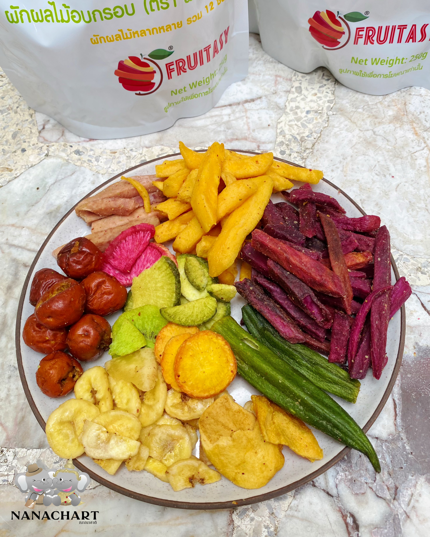 Fruitasy Mix Fruits and Vegetable Mix – A crispy and colorful blend of dehydrated fruits and vegetables, offering a naturally sweet and savory snacking experience.
