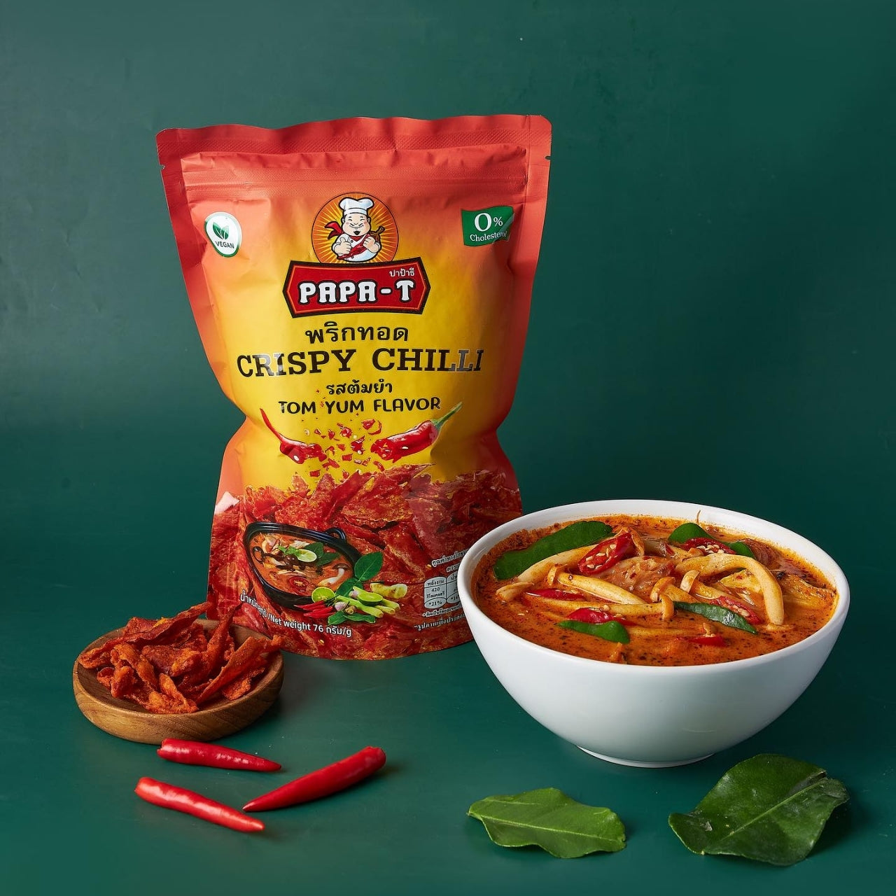 Papa-T Crispy Chilli Tom Yum Flavor – Whole crispy chilies infused with bold Tom Yum spices for a tangy and spicy kick.