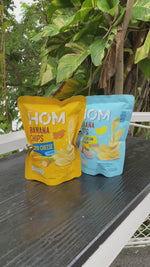HOM Banana Chips Sour Cream & Onion Flavor – Crispy handpicked banana chips cooked in rice bran oil, seasoned with creamy sour cream and zesty onion and corn cheese.